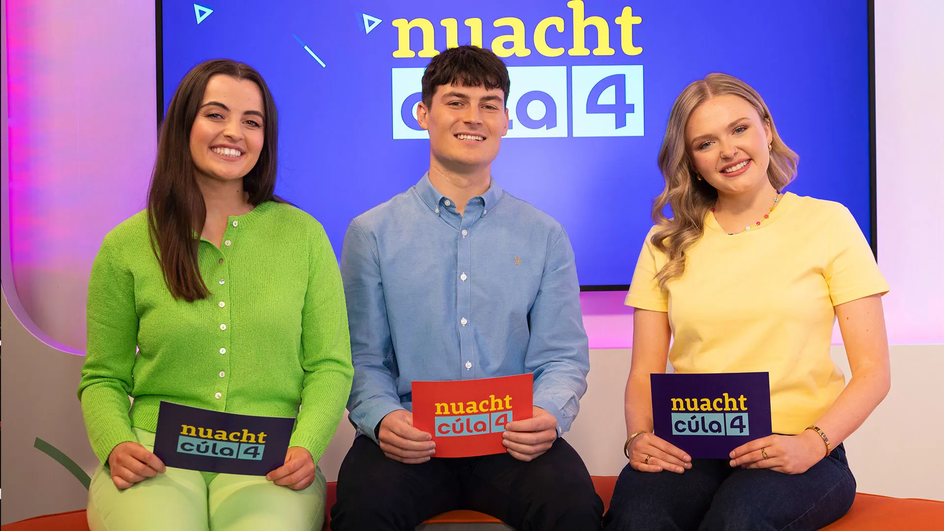 Nuacht Cúla4 — Featured
